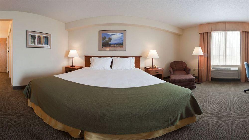 Holiday Inn Express Peoria North - Glendale By Ihg Zewnętrze zdjęcie