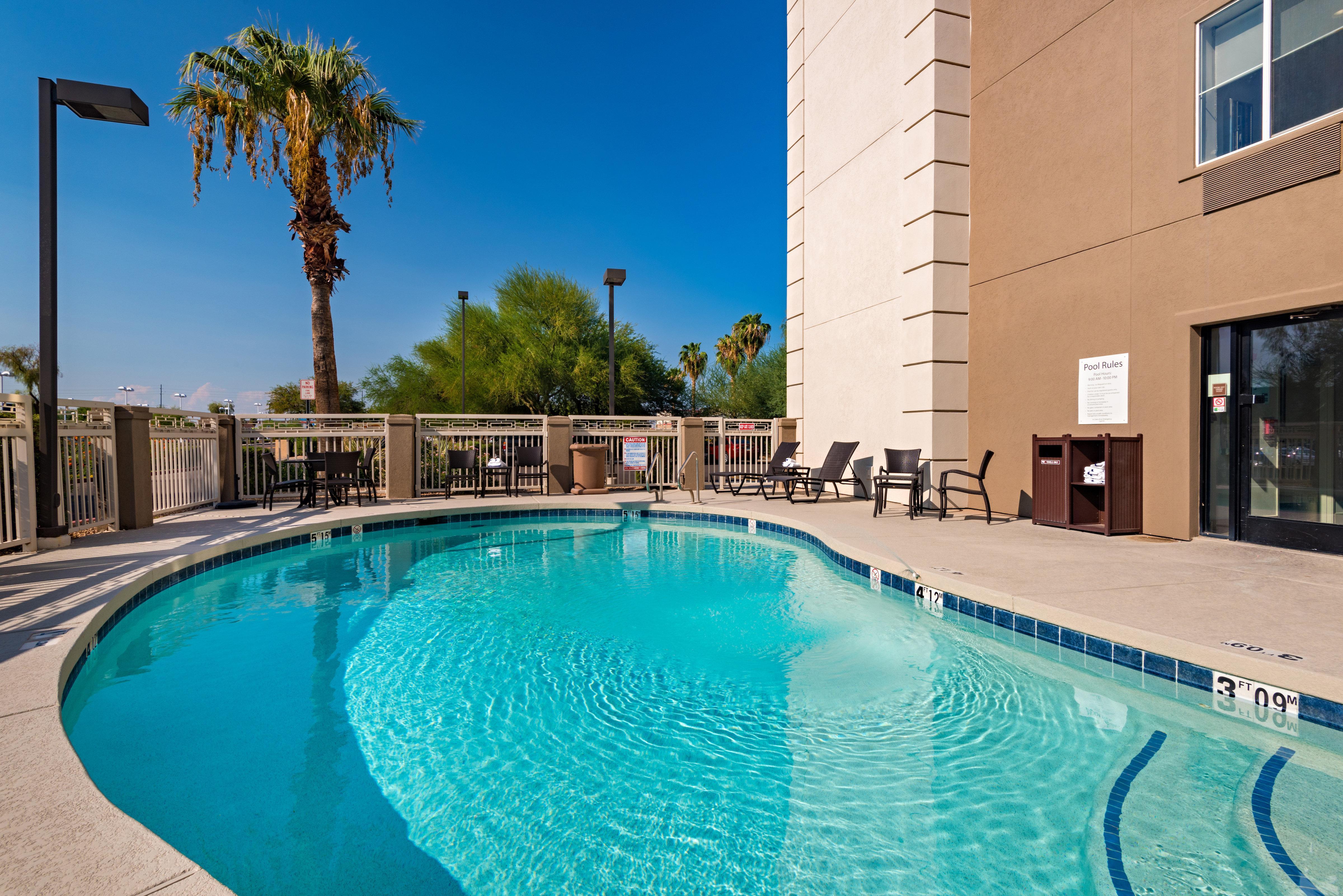 Holiday Inn Express Peoria North - Glendale By Ihg Zewnętrze zdjęcie