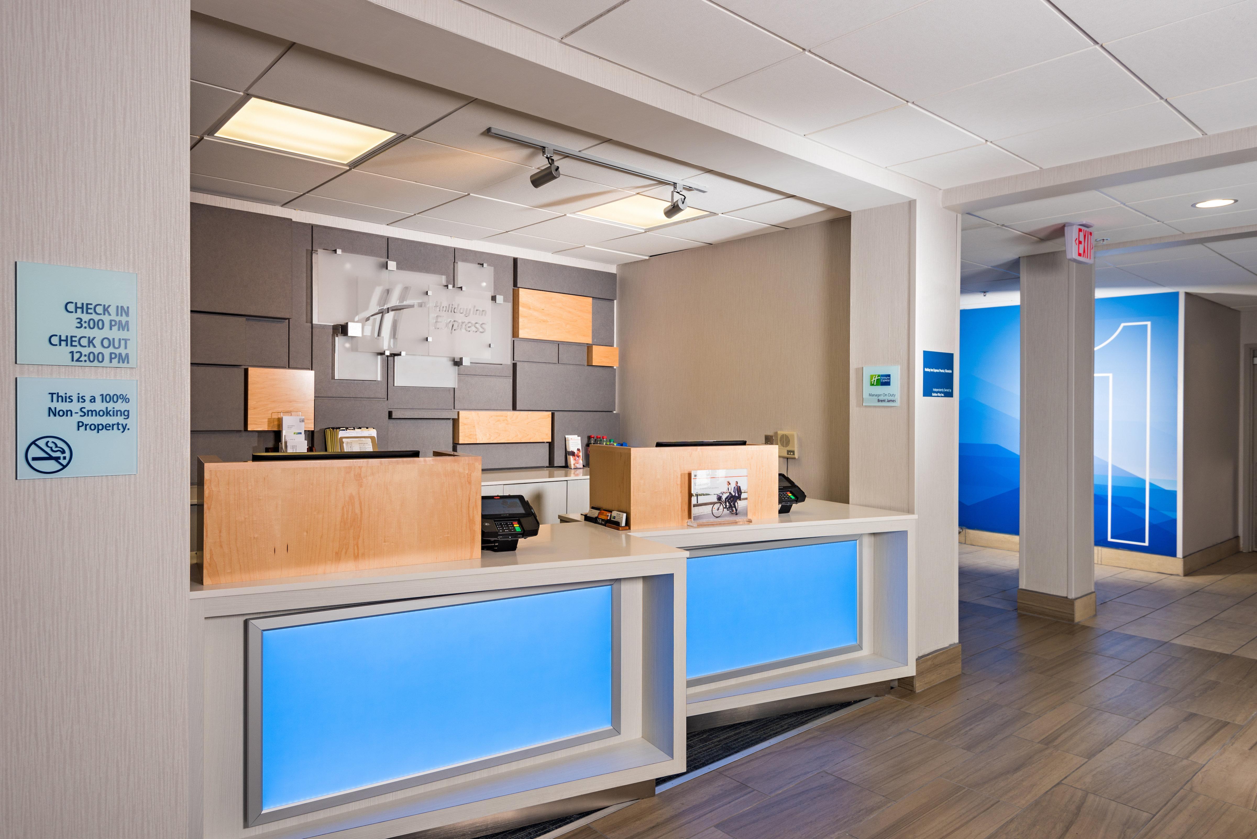 Holiday Inn Express Peoria North - Glendale By Ihg Zewnętrze zdjęcie