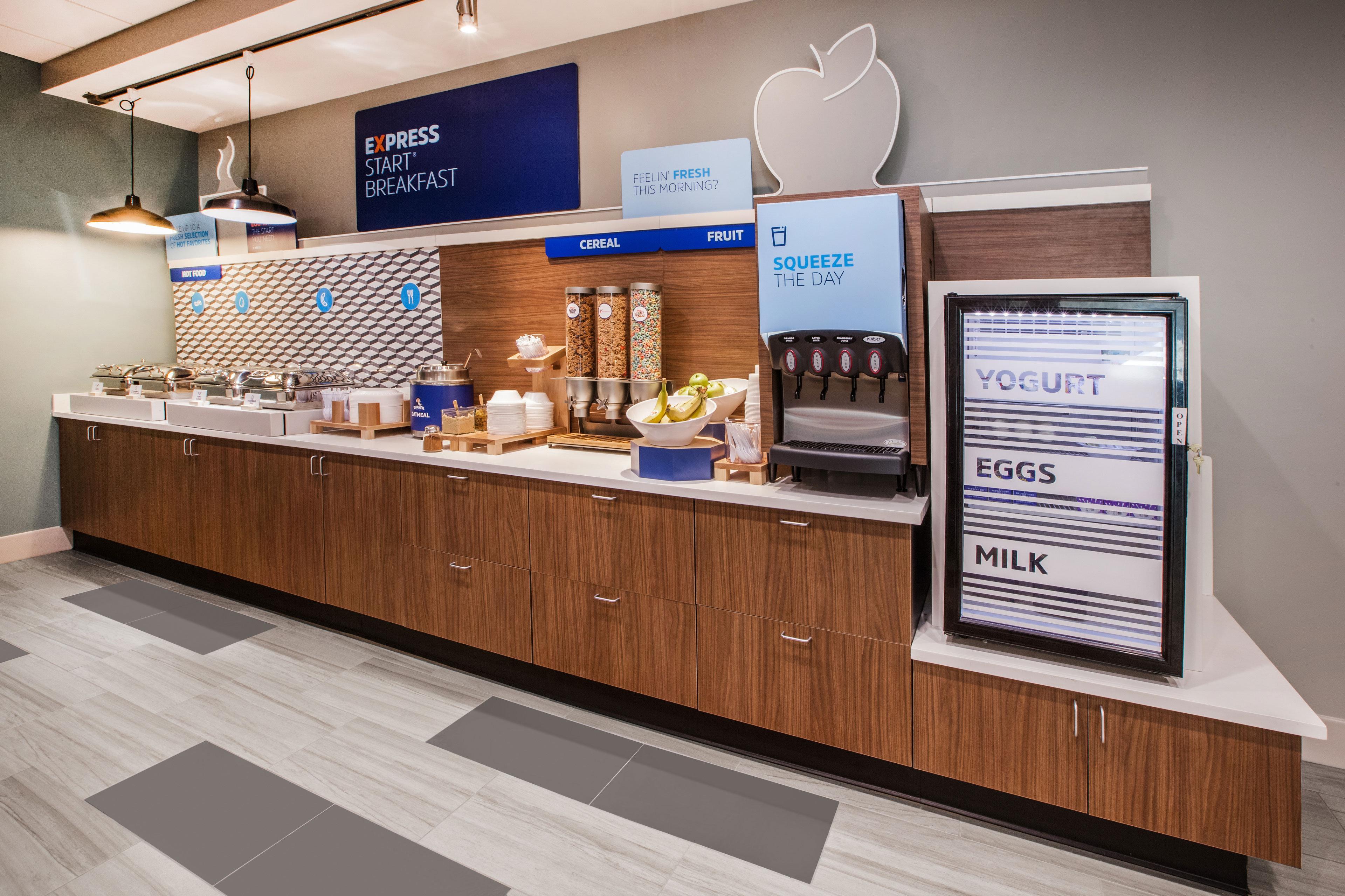 Holiday Inn Express Peoria North - Glendale By Ihg Zewnętrze zdjęcie
